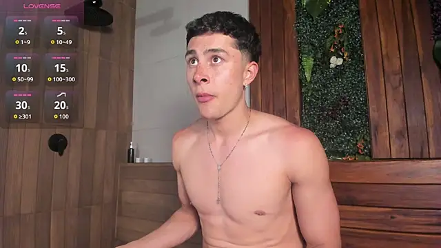 AustinJones_ Show Webcam