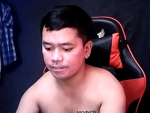 Show modela sweet_sexyasian69 na web-kameri