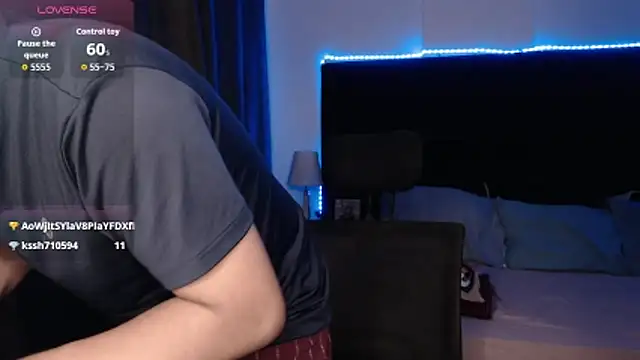 andrewmhilton_ 网络视讯表演