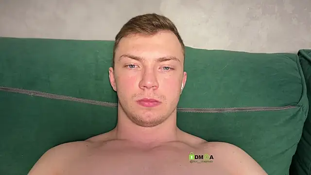 iron__chap Webcam show