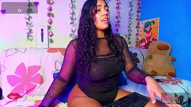 Vicky_Miller_05 Adlı Modelin Canlı XXX Sohbeti