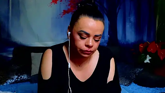 ElizabethEven live XXX chat