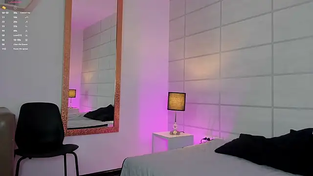 NanakoDollxのライブXXXチャット