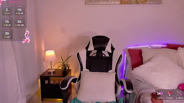 ChloeMoreti Obrolan Langsung XXX