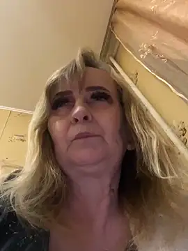 Irina2909@xh's Webcam Show