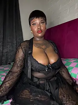 QUEEN_NOBUHLE_FEMDOM_777: вебкам-шоу