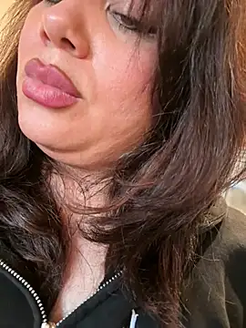 BadAssVeronica 라이브 XXX 채팅