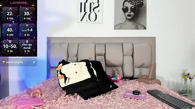 MiliMattel's Live XXX Chat