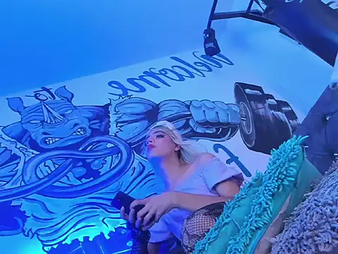 Ruby_rosie Show in webcam