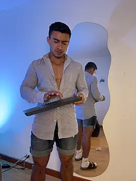 Chris_Clarck Webcam show