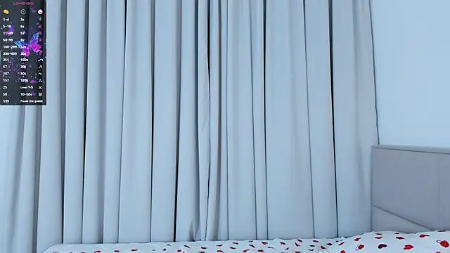 ErinnPieloch Adlı Modelin Web Kamerası Şovu