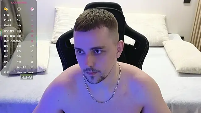 Chat +18 de Larstar01 ao vivo