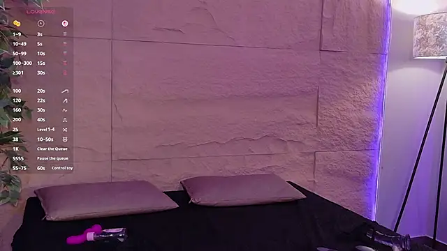 Chat +18 de Osiriss_ ao vivo