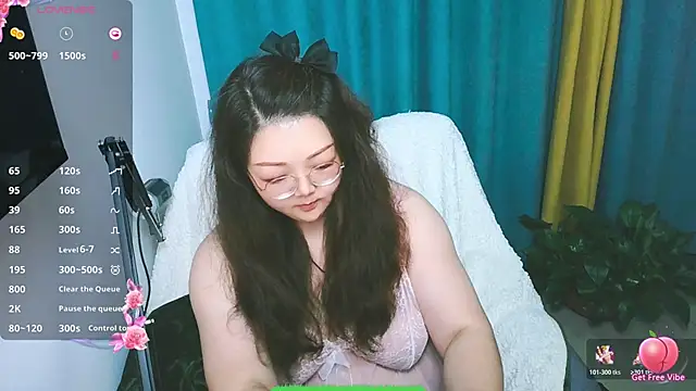 Chat XXX en directo de AngelwithEcup