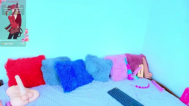 Cloee_Lovee: απευθείας συνομιλία ΧΧΧ