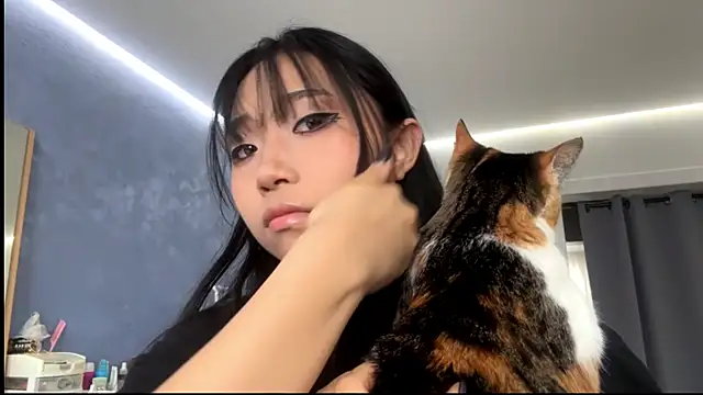 SweetMiaXO's Live XXX Chat