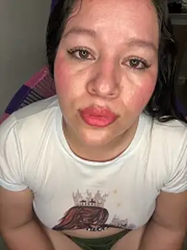 Chatroom XXX en direct de Lovelipsbig