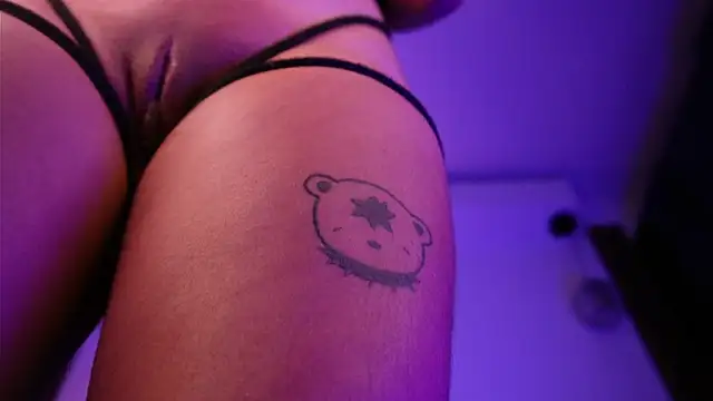 Ivi_Aiko: вебкам-шоу