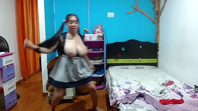 Andrea_deepsloppy's Live XXX Chat