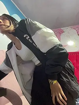 Chat +18 de Anitta__LS ao vivo