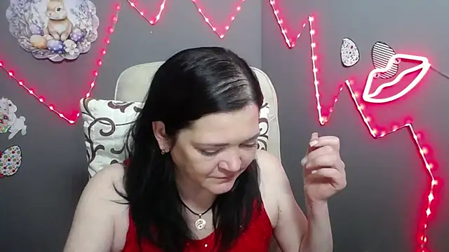 XXX chat uživo modela LauraFinn