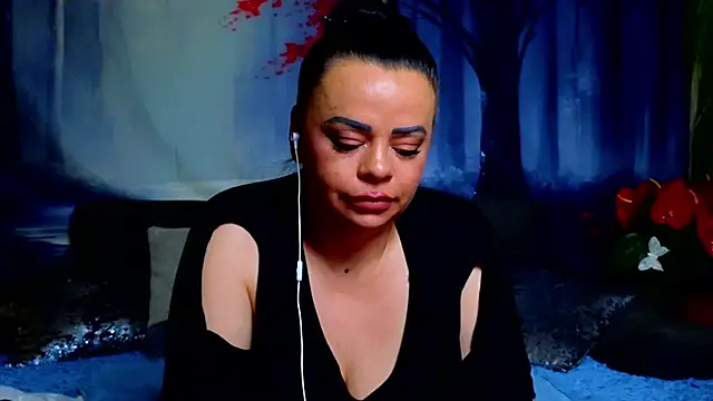 Chat XXX en directo de ElizabethEven