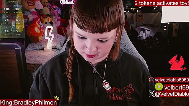 VelvetDiablo Live XXX-Chat