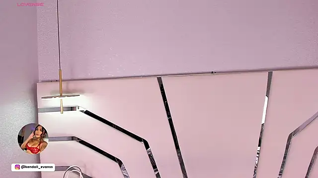 Kendall__evanss 现场XXX聊天