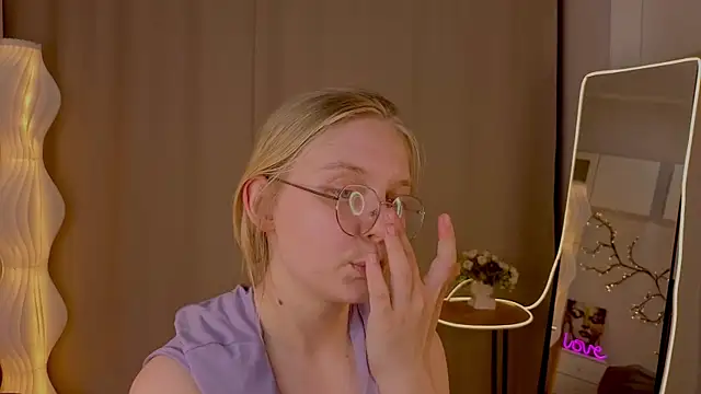 AlicaCohill 现场XXX聊天