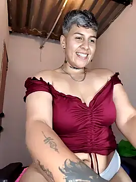 Yessi_rousse Adlı Modelin Canlı XXX Sohbeti