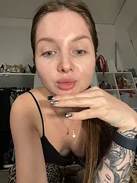 แชท XXX สดของ KrisMagnoly