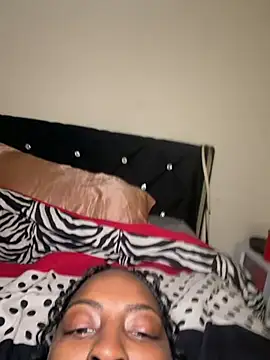 ChocolateTingz's Webcam Show