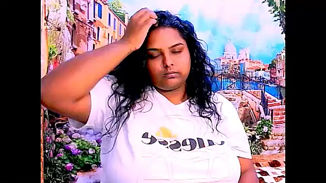 Indianfairy99's Live XXX Chat