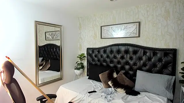 Lander_Cruz 网络视讯表演