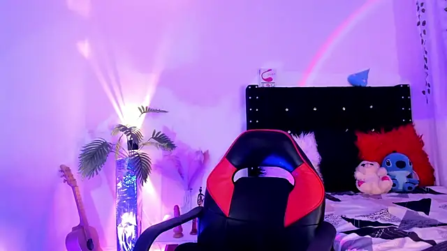 Cooperrosscute233's Live XXX Chat