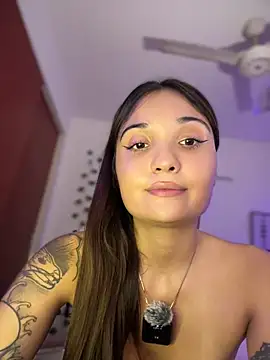 Živý XXX chat LunaXuan