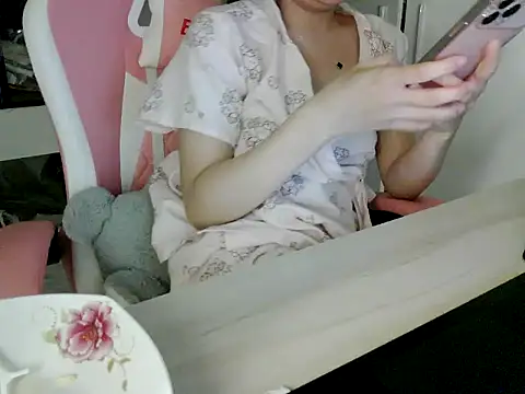 lucienguyen Show Webcam