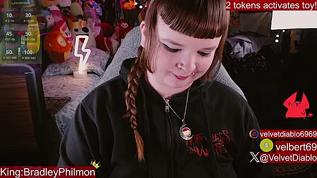 VelvetDiablo: онлайн-секс-чат