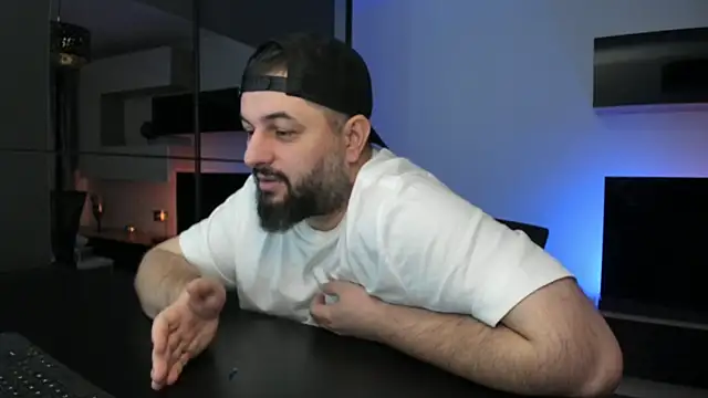 DravenPeak Show in webcam