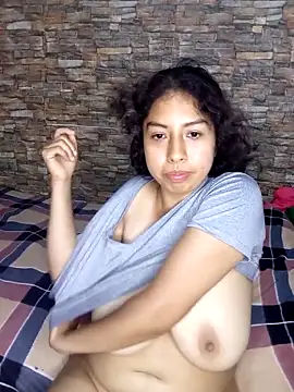 shouko16 Adlı Modelin Web Kamerası Şovu