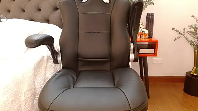 Valentina-Ferrer – Naživo XXX chat