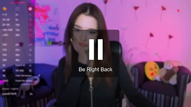 liana_kisses 现场XXX聊天