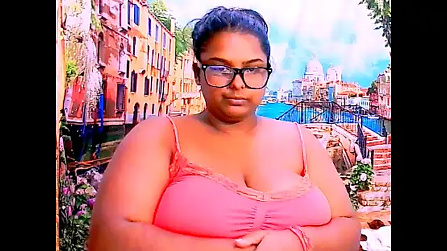 XXX chat uživo modela Indianfairy99