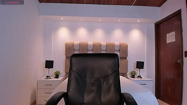 دردشة Alicee_Broownn الجنسية المباشرة