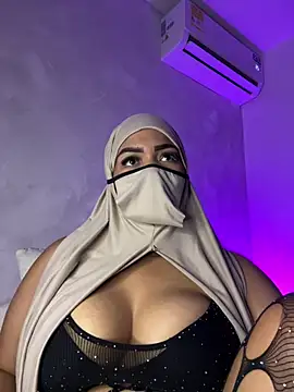 Chat XXX en directo de thaira_aly