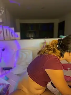 Ame_Desire's Live XXX Chat