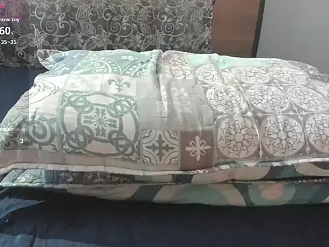 Enzoo98_ 现场XXX聊天