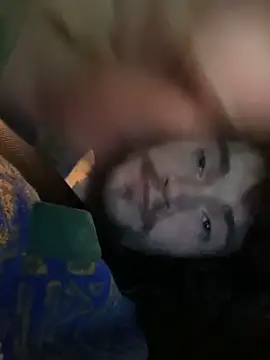 Teddy4420 Show in webcam