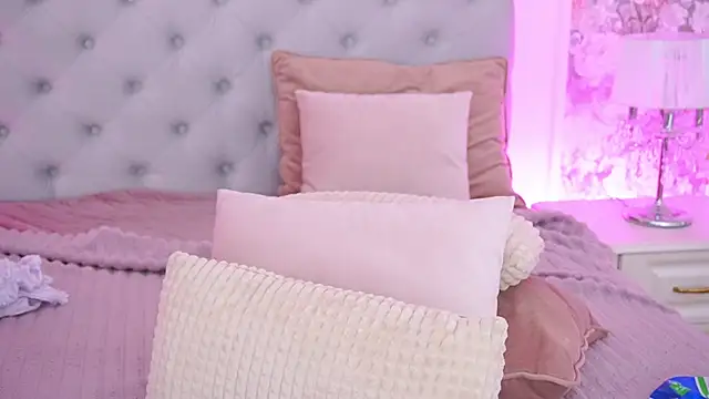 SonnyKage Adlı Modelin Canlı XXX Sohbeti