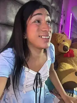 Ashly_Miller Show in webcam